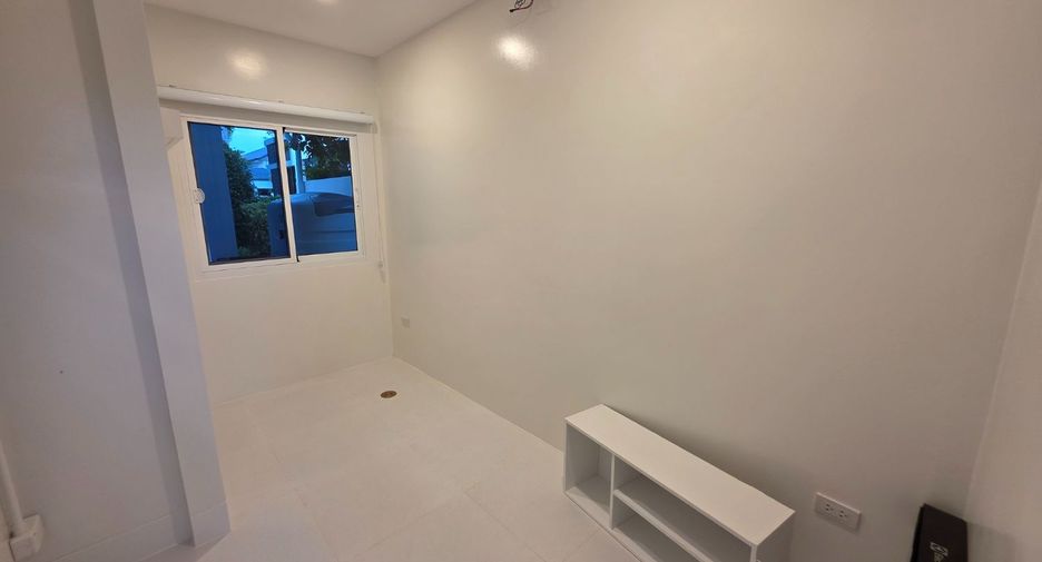 For rent 5 ベッドルーム house in Bang Phli, Samut Prakan