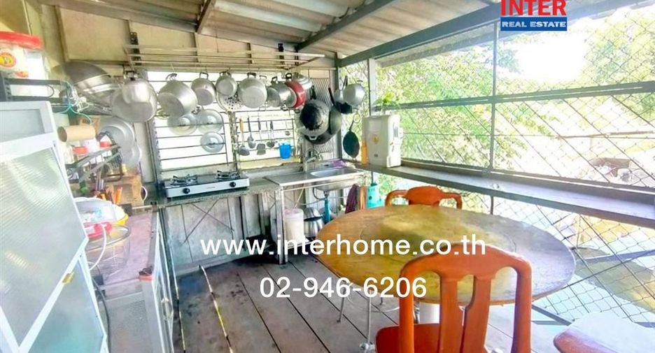For sale 3 bedrooms townhouse in Sai Noi, Nonthaburi