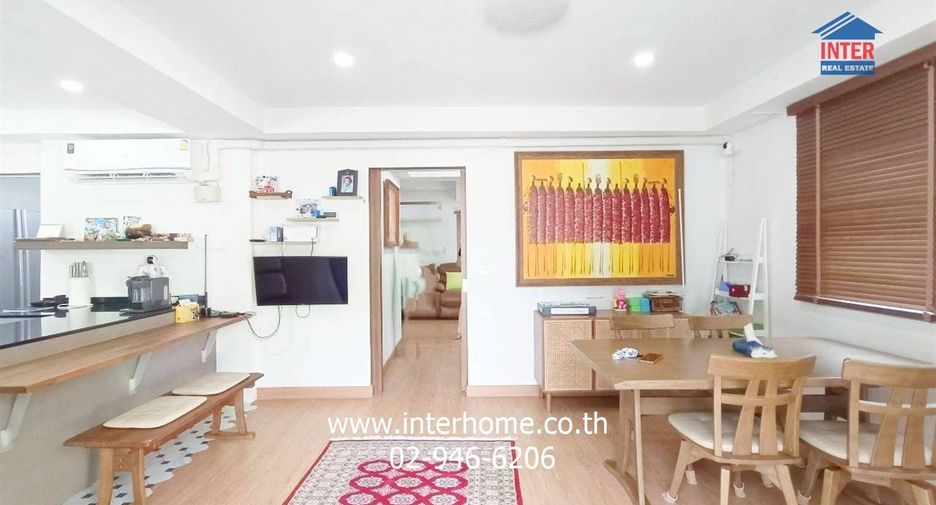 For sale 3 bedrooms house in Lak Si, Bangkok