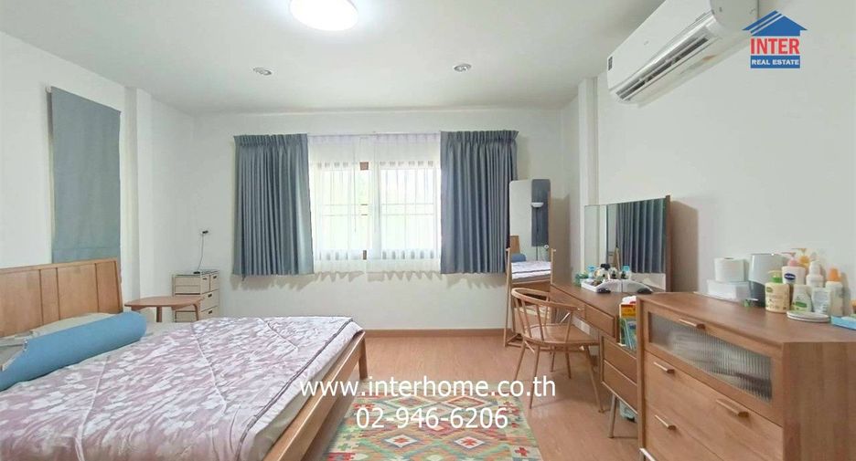 For sale 3 bedrooms house in Lak Si, Bangkok