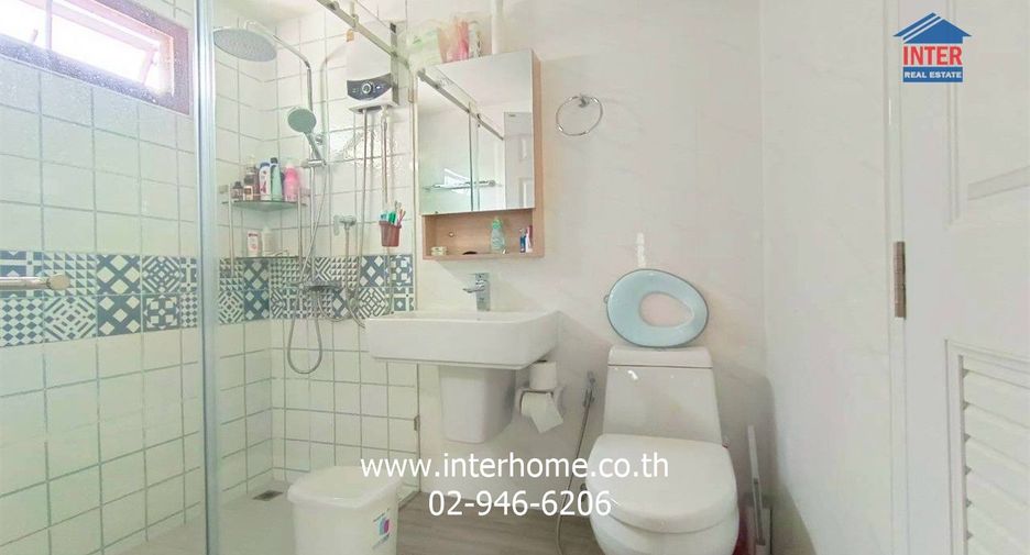 For sale 3 bedrooms house in Lak Si, Bangkok