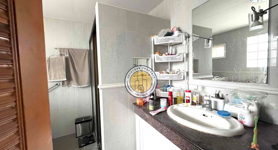 For sale 3 bedrooms house in Bang Lamung, Chonburi