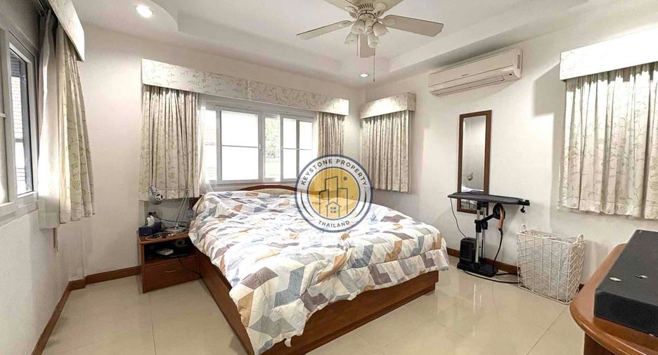 For sale 3 bedrooms house in Bang Lamung, Chonburi