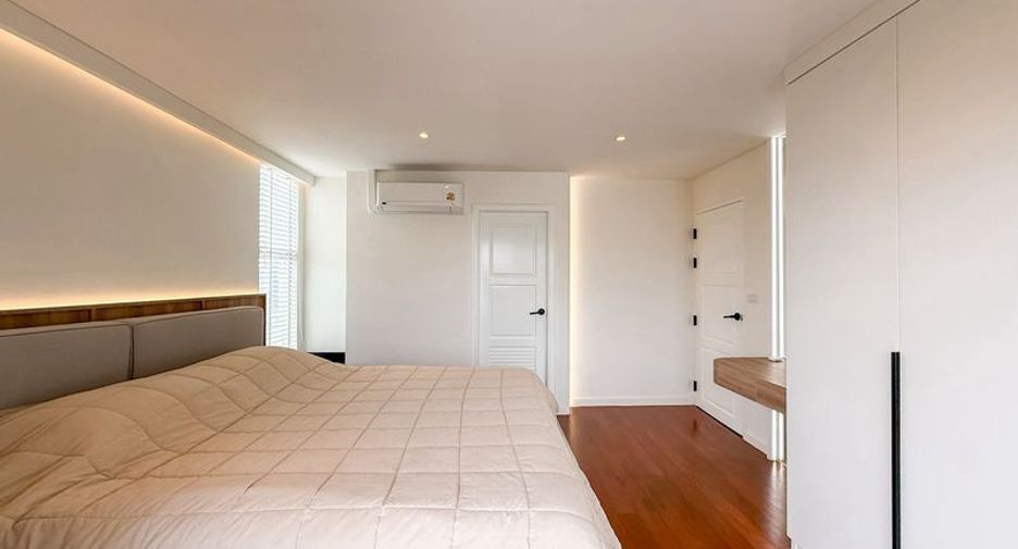 For rent and for sale 2 bedrooms condo in Si Racha, Chonburi