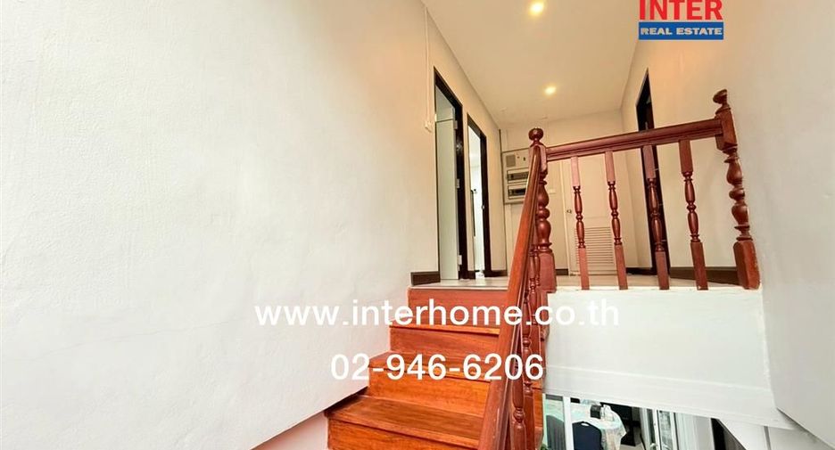 For sale 4 bedrooms house in Bang Khae, Bangkok