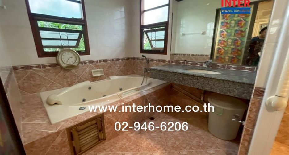 Продажа 4 спальни дом в Mueang Pathum Thani, Патумтани