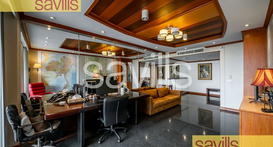 For sale 3 bedrooms condo in Pathum Wan, Bangkok