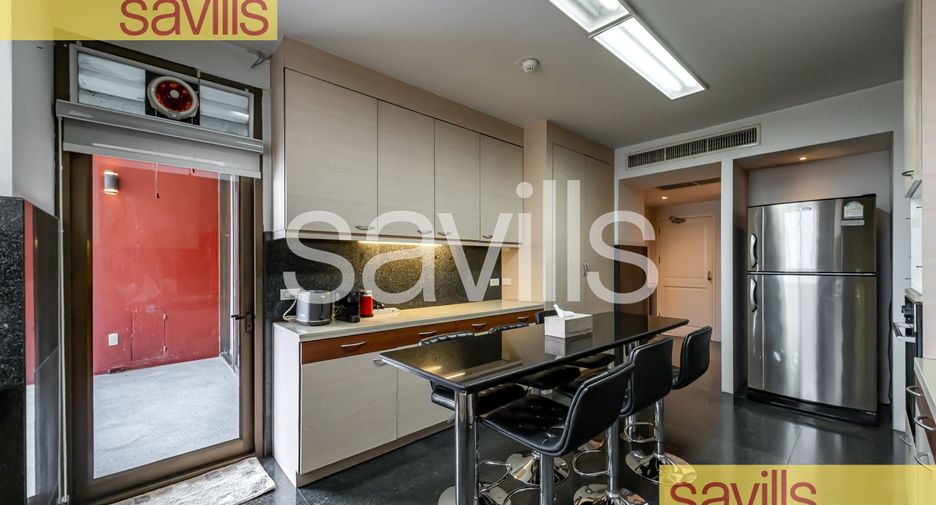 For sale 3 bedrooms condo in Pathum Wan, Bangkok