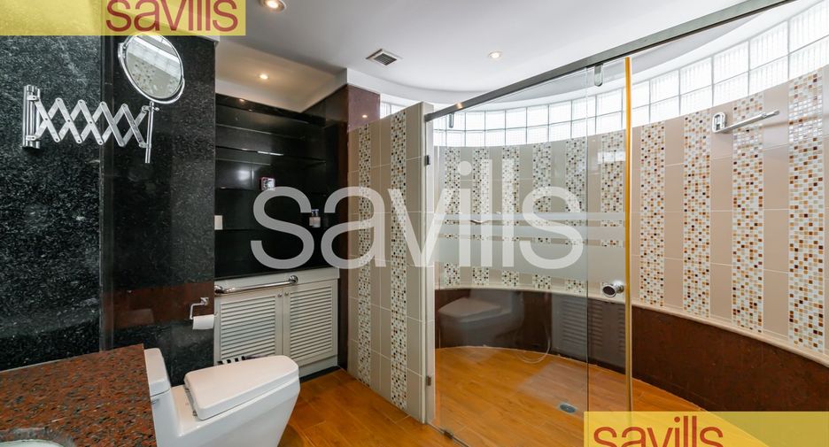 For sale 3 bedrooms condo in Pathum Wan, Bangkok