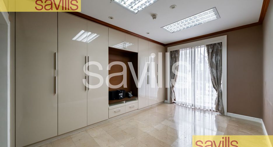 For sale 3 bedrooms condo in Pathum Wan, Bangkok