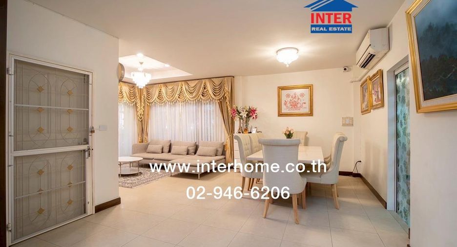 For sale 3 ベッドルーム house in Lat Krabang, Bangkok