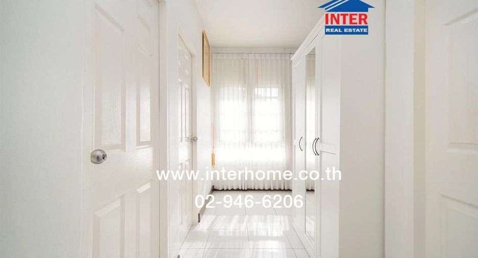 For sale 3 ベッドルーム house in Lat Krabang, Bangkok