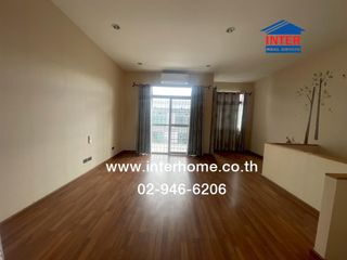 Reihenhaus zum Kauf mit 3 Zimmer in Khan Na Yao, Bangkok