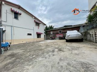 For sale 3 bedrooms house in Yan Nawa, Bangkok