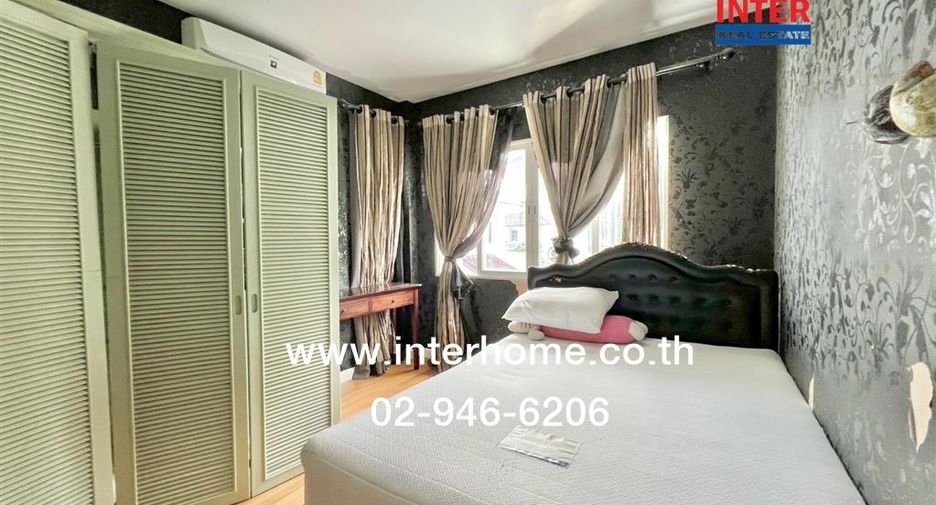 For sale 3 bedrooms house in Khan Na Yao, Bangkok
