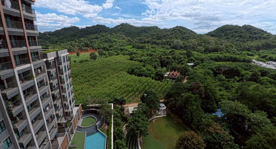 出售 1 卧室 公寓 在 Si Racha, Chon Buri