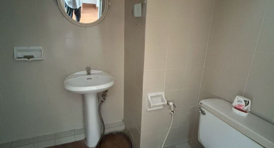 For rent 1 bed condo in Si Racha, Chonburi