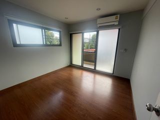 ให้เช่า 4 ห้องนอน บ้านเดี่ยว ใน สาทร, กรุงเทพฯ