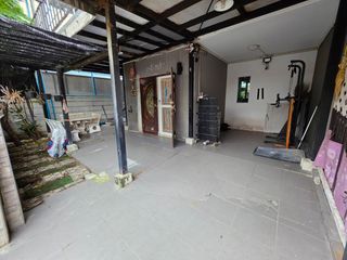 For sale 3 bedrooms townhouse in Mueang Pathum Thani, Pathum Thani