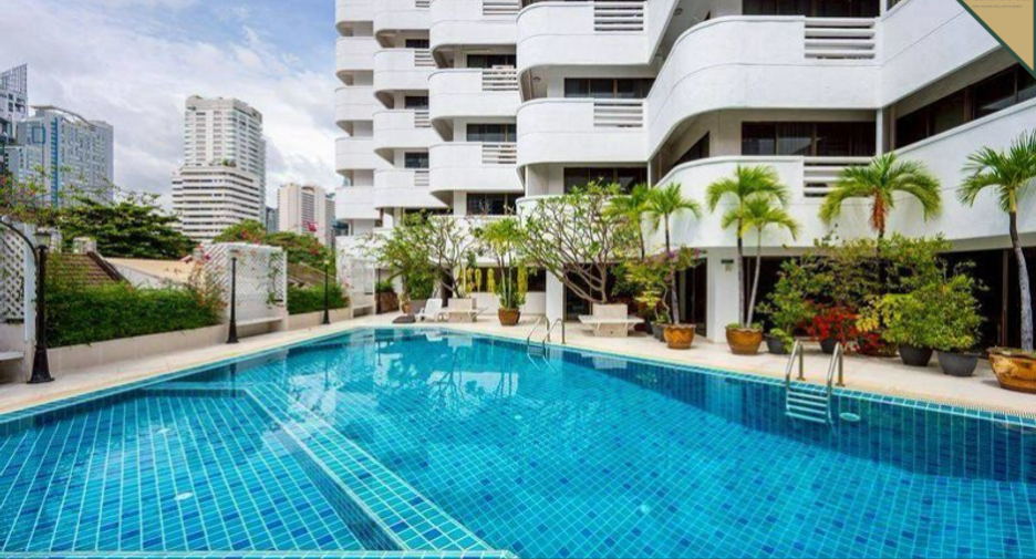 ขาย 2 ห้องนอน คอนโด ใน วัฒนา, กรุงเทพฯ
