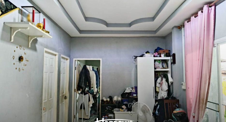 For sale 3 bedrooms house in Don Mueang, Bangkok
