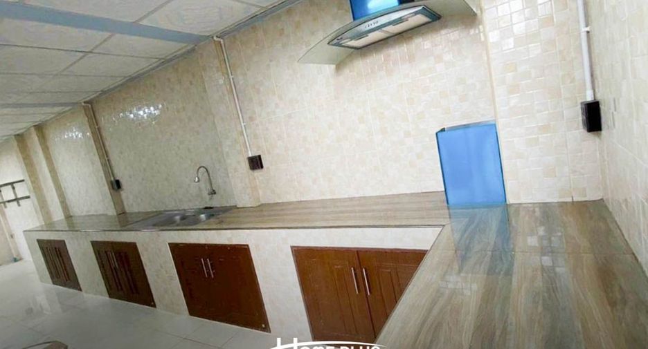 Casa en venta de 3 habitaciones en Bang Khae, Bangkok