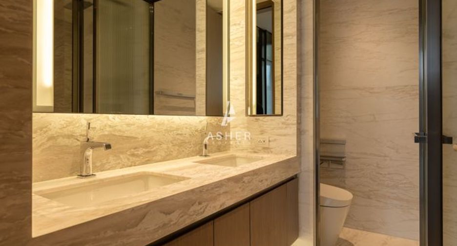 For rent and for sale 1 bed condo in Pathum Wan, Bangkok