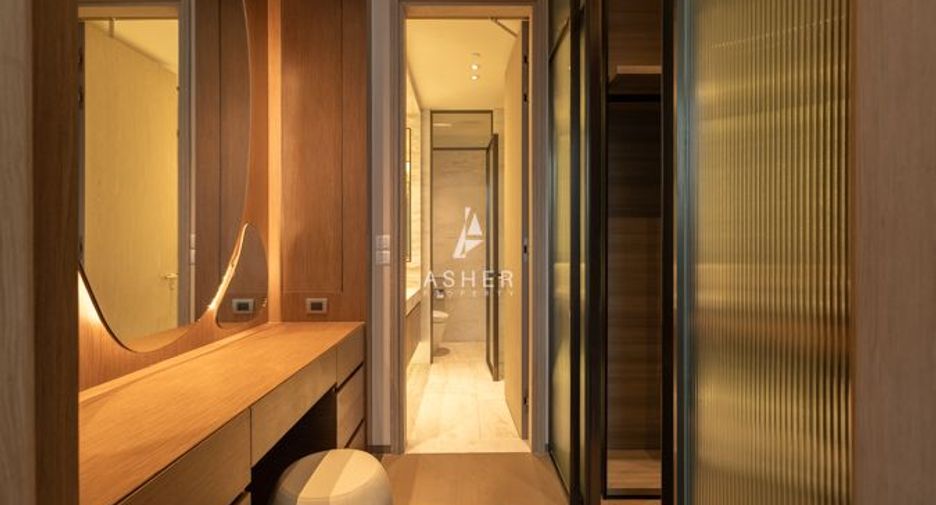 For rent and for sale 1 bed condo in Pathum Wan, Bangkok