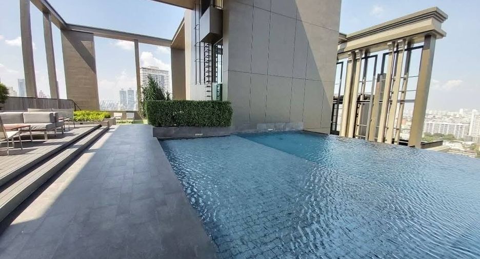À vendre 1 chambre condo à Khlong Toei, Bangkok
