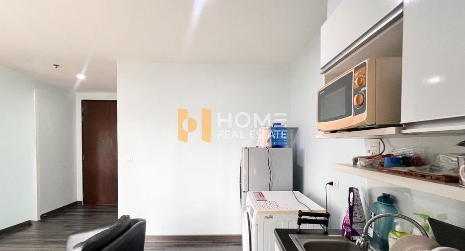 For sale 1 bed condo in Thon Buri, Bangkok