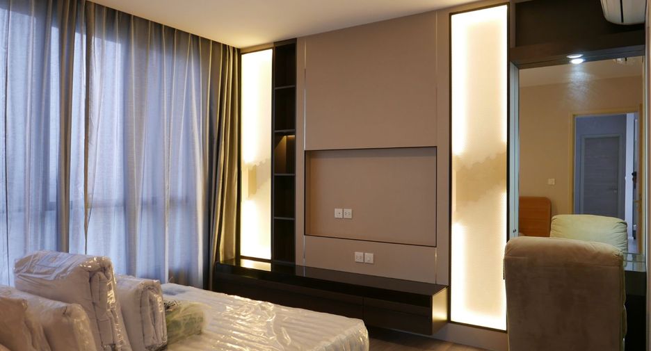 For rent and for sale 2 bedrooms condo in Sathon, Bangkok