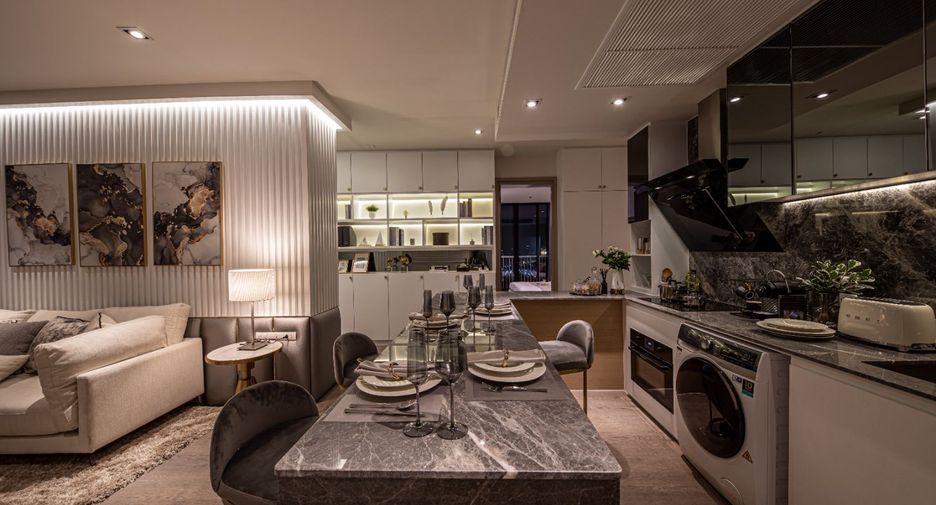 For sale 3 ベッドルーム condo in Khlong Toei, Bangkok