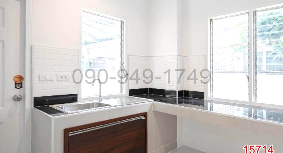 For rent 3 bedrooms house in Mueang Nonthaburi, Nonthaburi
