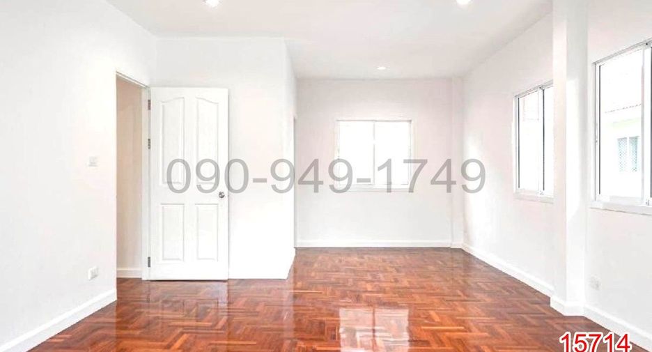 For rent 3 bedrooms house in Mueang Nonthaburi, Nonthaburi