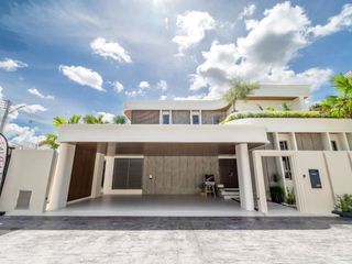 For sale 4 bedrooms villa in Bang Lamung, Chonburi