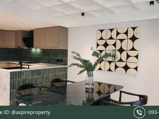 For rent そして for sale 3 ベッドルーム townhouse in Khlong Toei, Bangkok