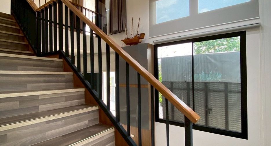 For sale 4 bedrooms house in Mae Rim, Chiang Mai