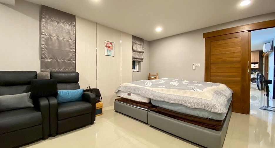 For sale 4 bedrooms house in Mae Rim, Chiang Mai