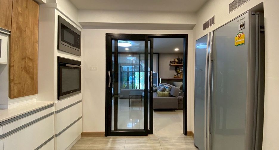 For sale 4 bedrooms house in Mae Rim, Chiang Mai