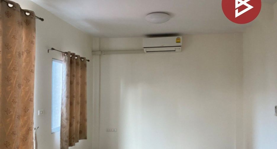 À vendre studio maison de ville à Mueang Samut Sakhon, Samut Sakhon