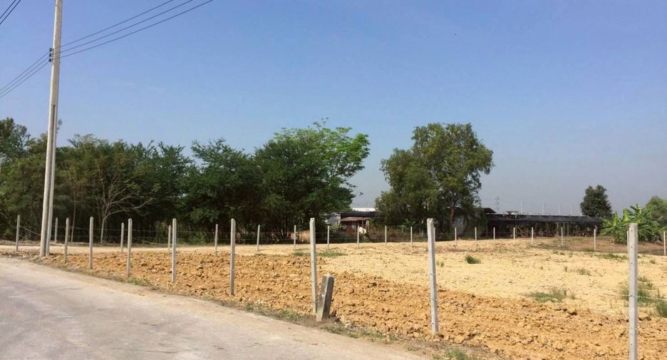Продажа Участок в Sai Noi, Нонтабури