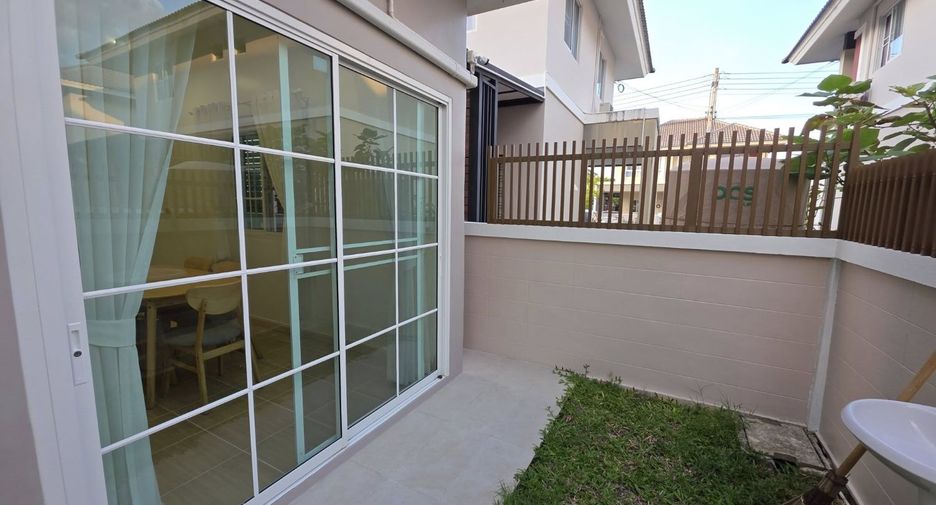 For rent 3 bedrooms house in Saraphi, Chiang Mai