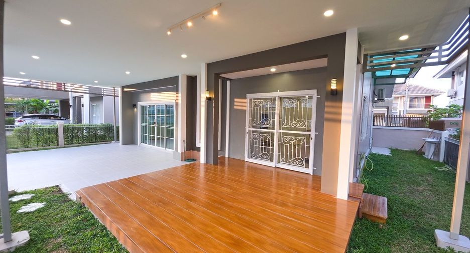 For rent 3 bedrooms house in Saraphi, Chiang Mai