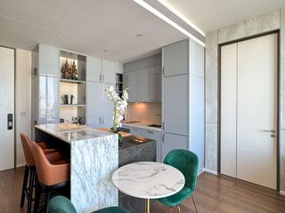 For sale 1 bed condo in Khlong Toei, Bangkok