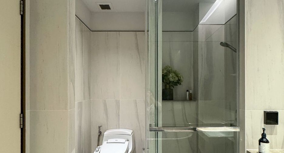 Wohnung zum Kauf mit 1 Zimmer in Khlong Toei, Bangkok