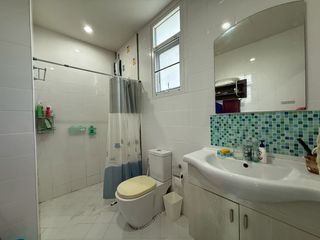 For sale 4 bedrooms house in Mueang Chiang Mai, Chiang Mai