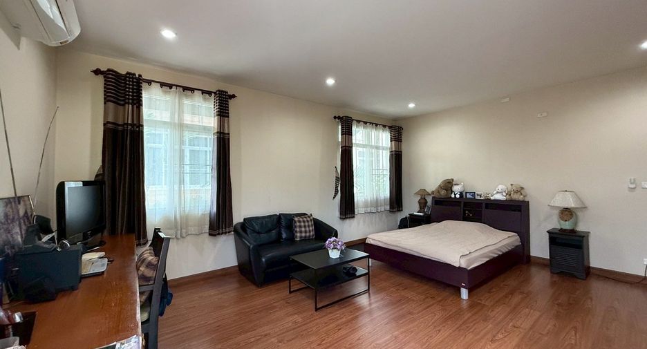 Продажа 4 спальни дом в Mueang Chiang Mai, Чианг Маи