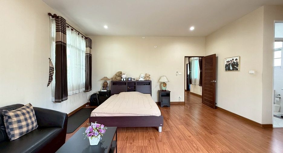 Продажа 4 спальни дом в Mueang Chiang Mai, Чианг Маи