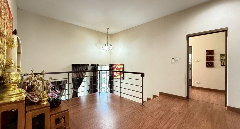 Продажа 4 спальни дом в Mueang Chiang Mai, Чианг Маи