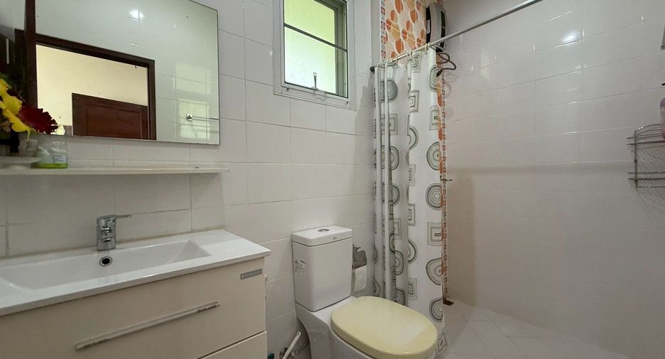 Продажа 4 спальни дом в Mueang Chiang Mai, Чианг Маи